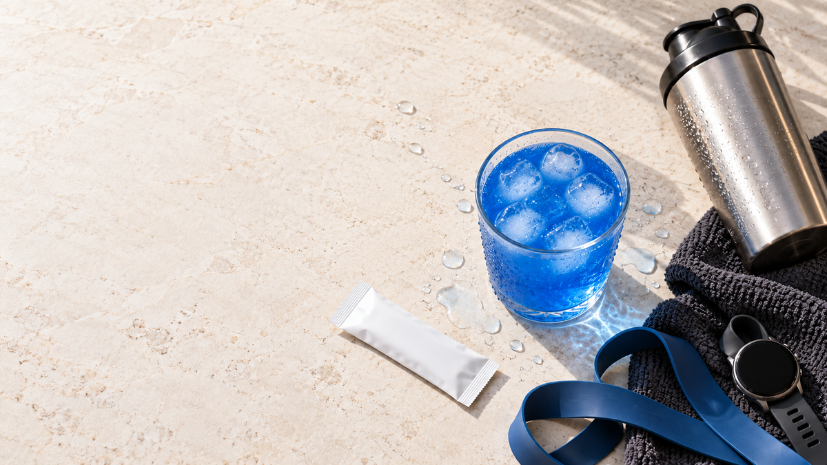 Pre-workout Hydration: Why Blue Spirulina beats artificial energy